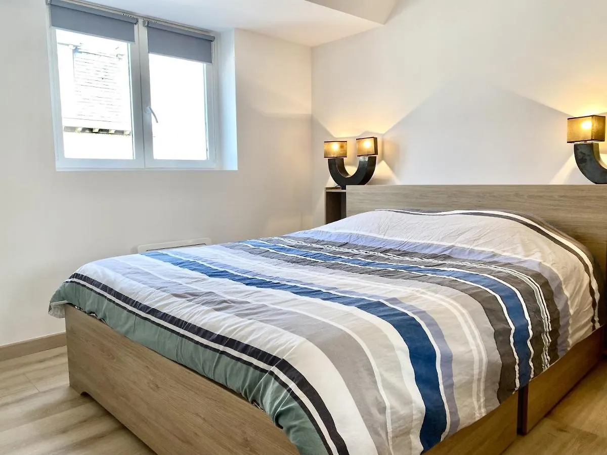Appartement Leonard, Comme A La Maison - Vieux Lille 0*,